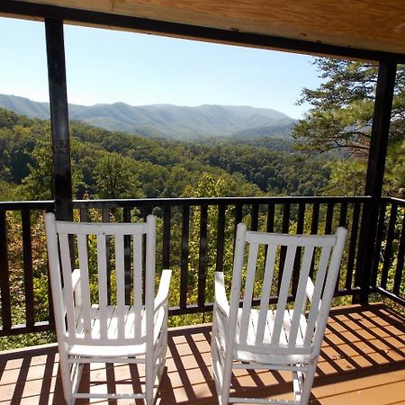 Mountain Ridge Chalet Villa พิเจนฟอร์จ ภายนอก รูปภาพ